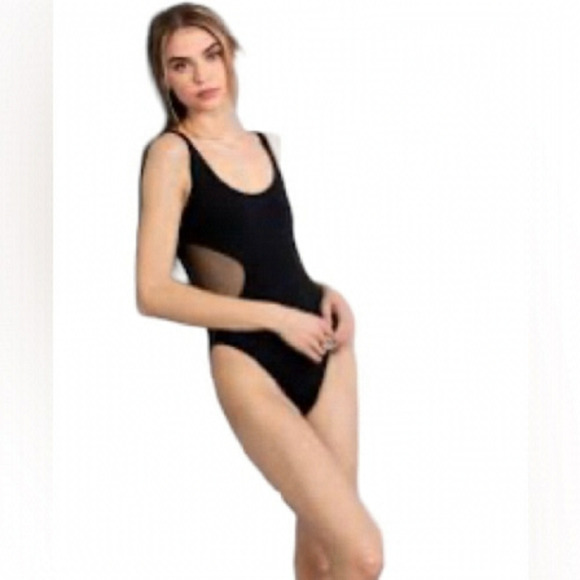 Vince Camuto Mesh Insert Black One Piece Swimsuit - Picture 1 of 15